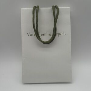 Van Cleef & Arpels White paper Bag with Olive Handles